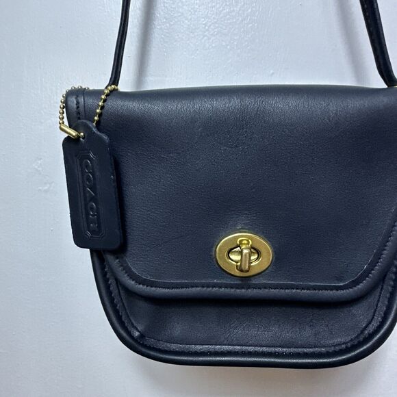 Vintage Coach Everett Crossbody Bag 9934 Navy USA 2000 Hang Tag Included - Picture 9 of 16